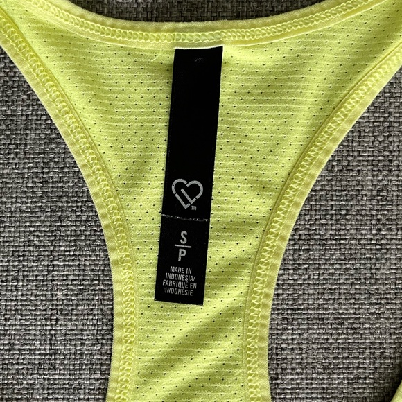 Athletic tank top - Picture 2 of 3